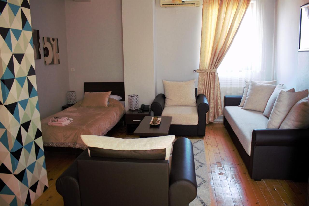 Garni Hotel City Kruševac Dış mekan fotoğraf
