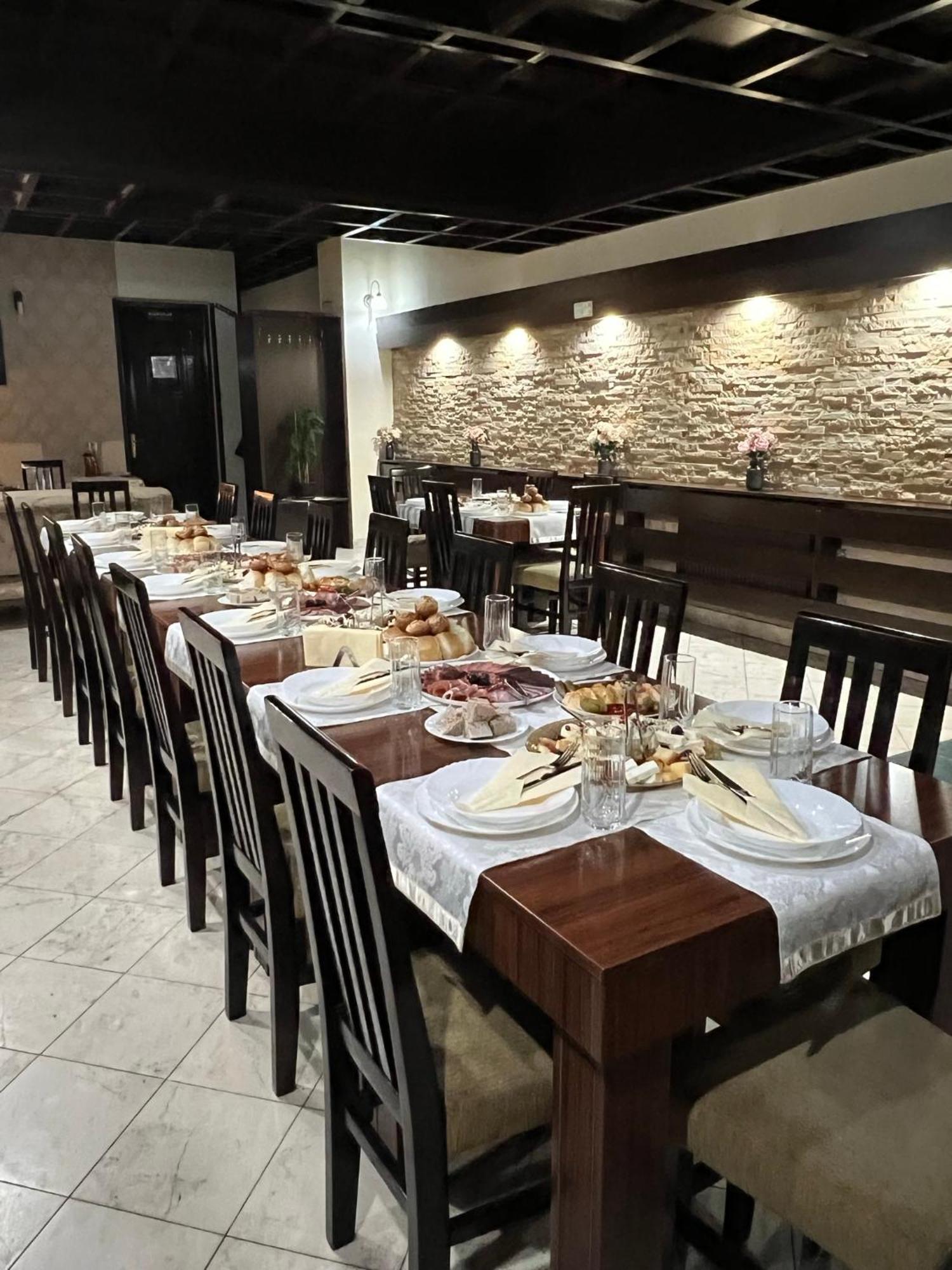Garni Hotel City Kruševac Dış mekan fotoğraf