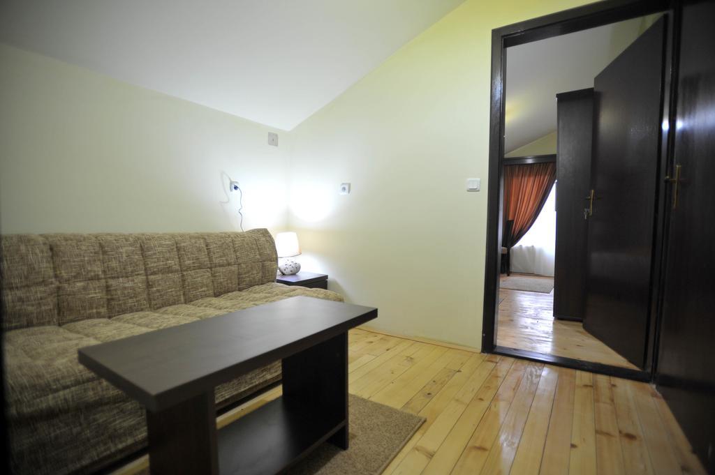 Garni Hotel City Kruševac Dış mekan fotoğraf